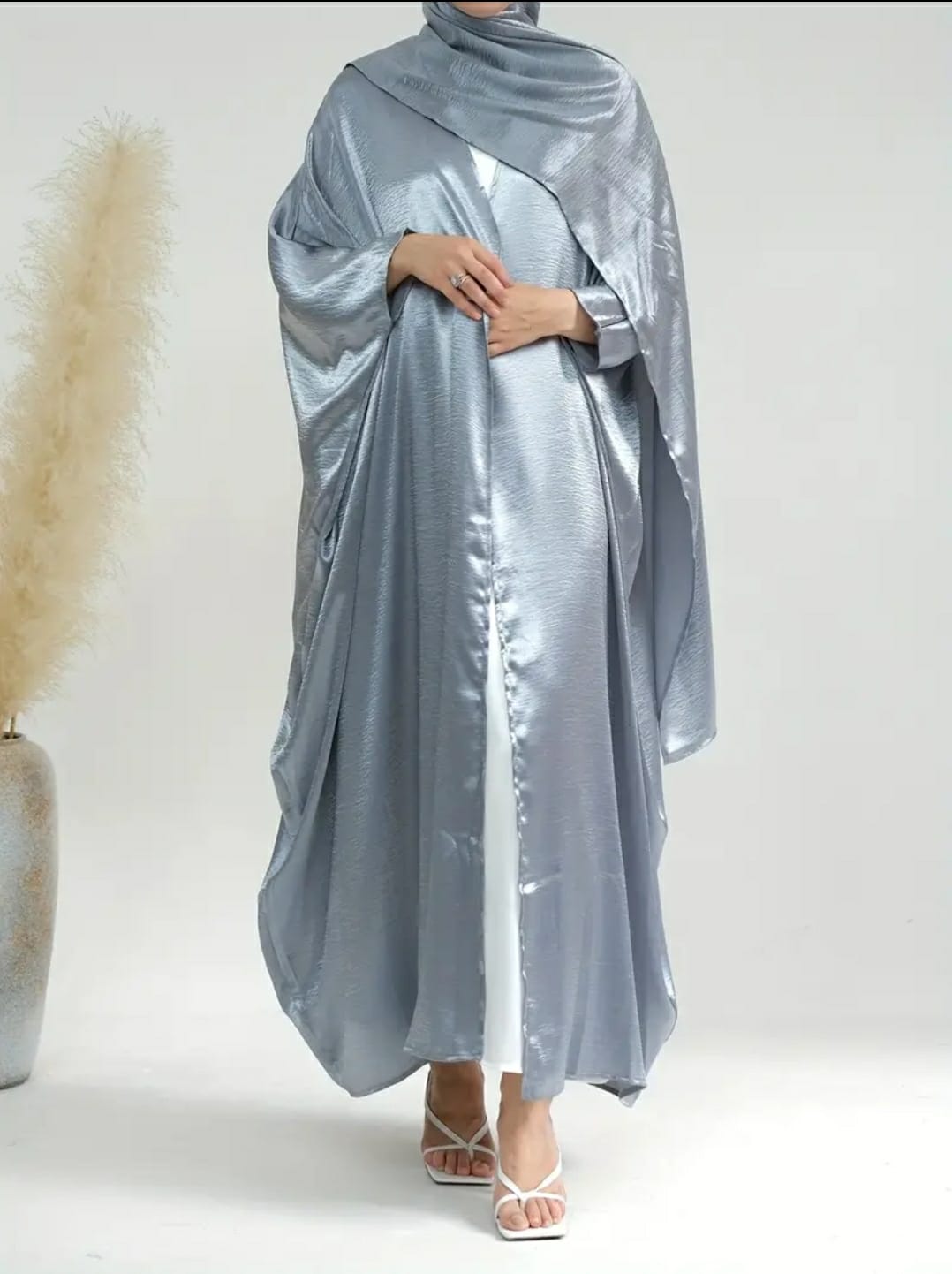 Samaira's Opulent Cover Abaya