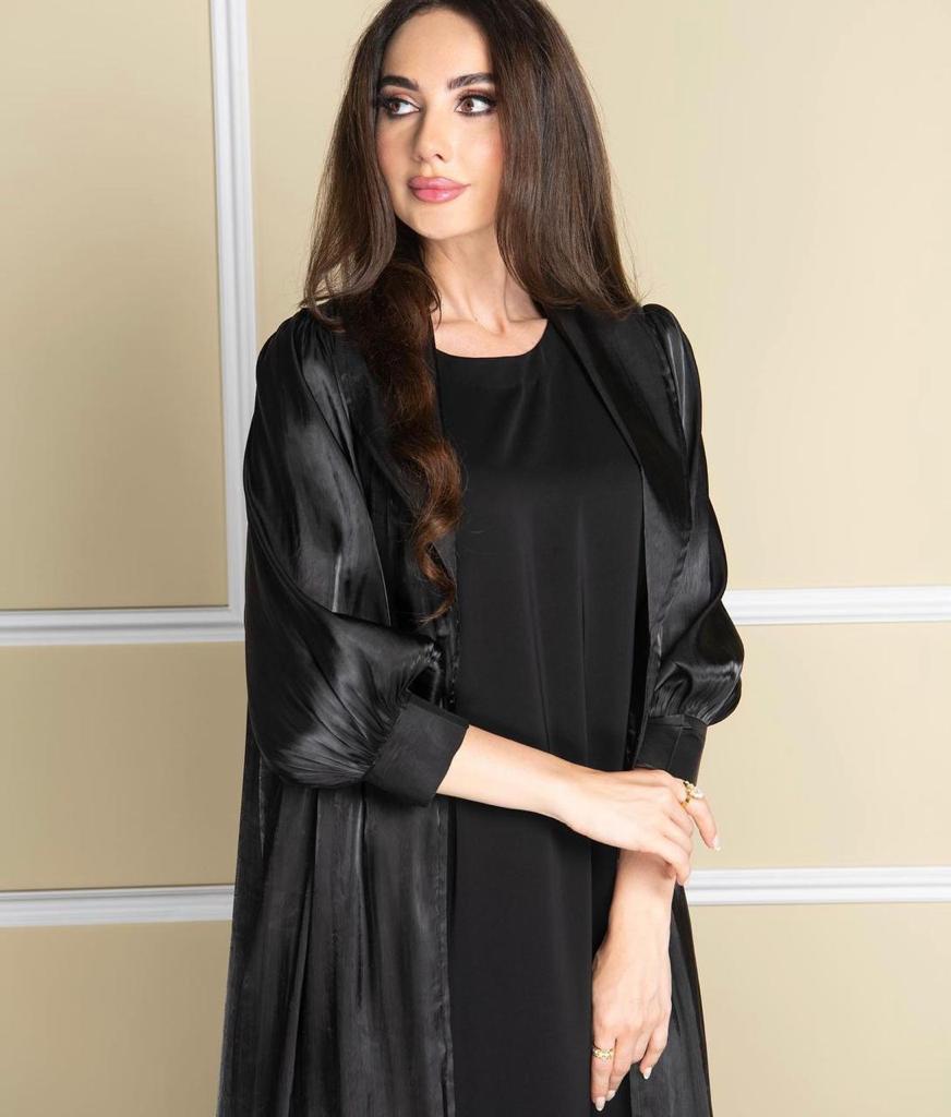 Black Zhy Fabric Abaya Front Open